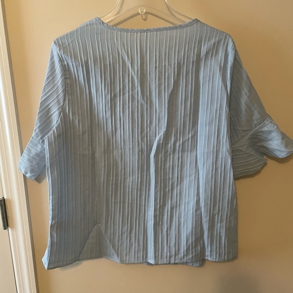 Women’s V-Neck Top - Picture 5 of 5